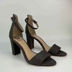 Vincent Camuto gray suede Corlina block heel sandals size 7.5